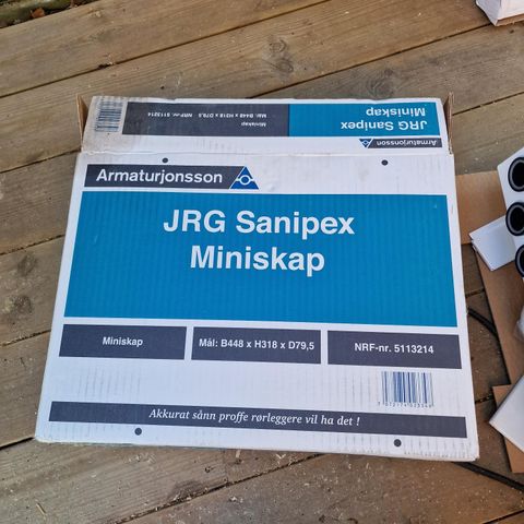 Ubrukt jrg sanipex miniskap selges