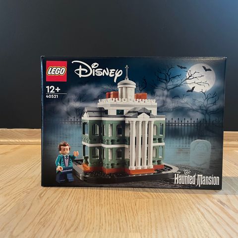 Nytt og uåpnet Lego 40521 Haunted Mansion