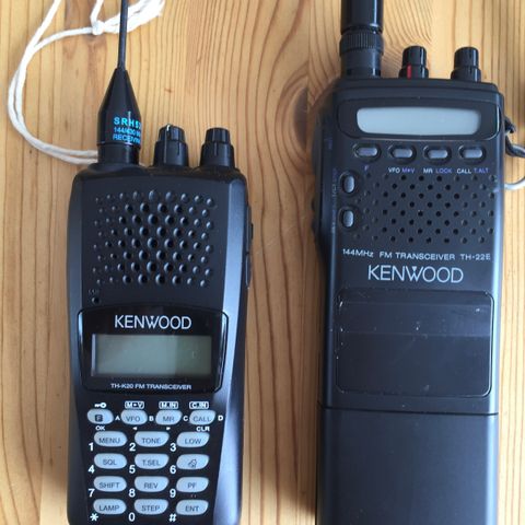 Kenwood håndradio VHF/UHF TH-20E eller TH-22E
