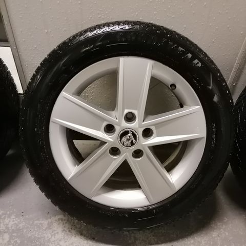 Skoda felger 5x112 r16