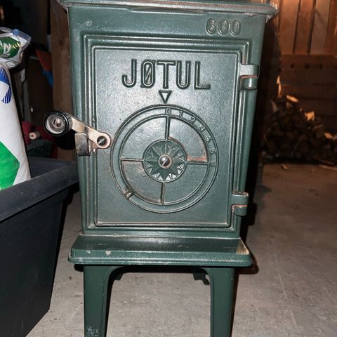 Jøtul ovn nr 600