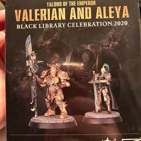 Warhammer 40k - Valerian and Aleya