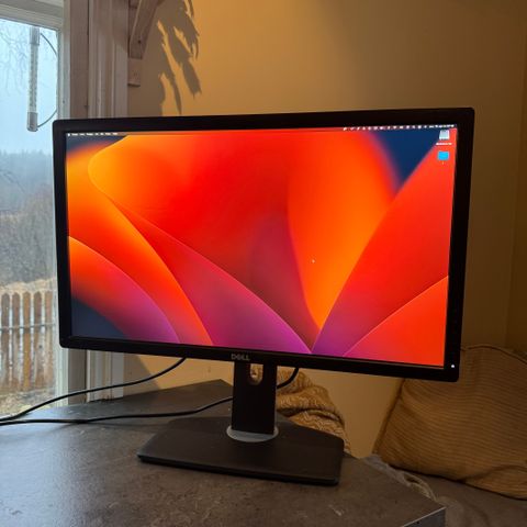 Dell Ultrasharp 27" - 99% RGB (u2713hb)