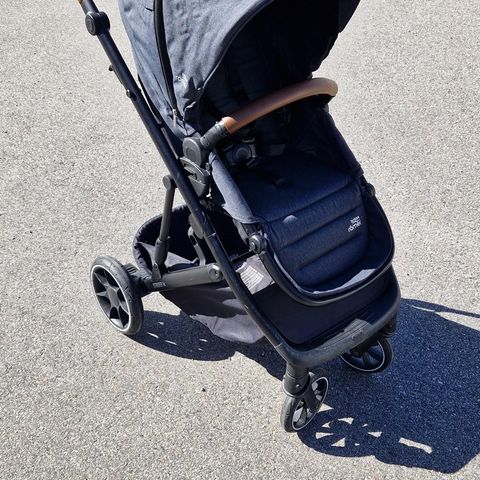 Britax strider M