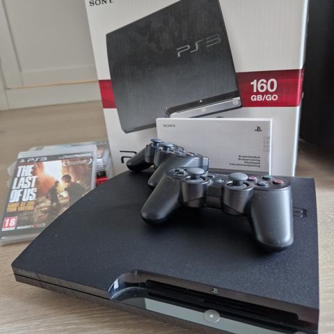 Sony PlayStation 3 Slim Konsoll Pakke (Svart) med spill. Som ny!