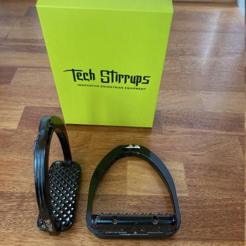 Dressurstigbøyler - Tech Stirrups