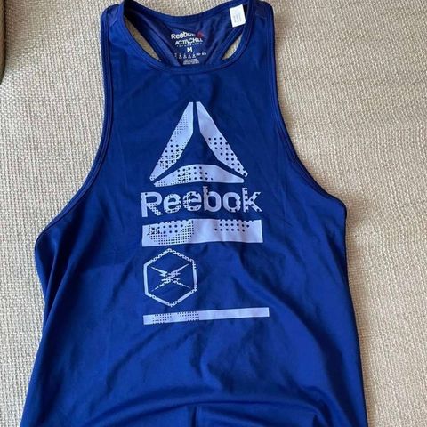 Reebok singlet