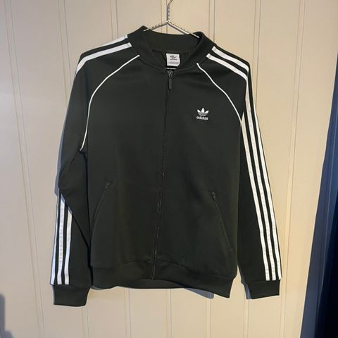 Adidasjakke