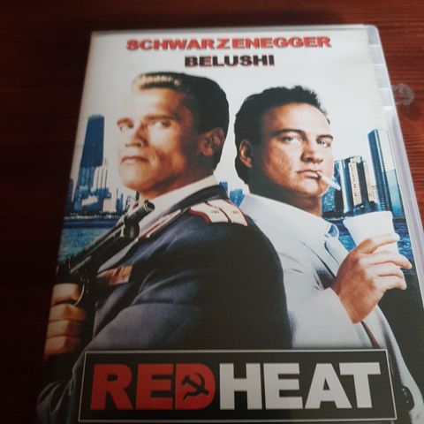 Red Heat med Arnold Schwarzenegger