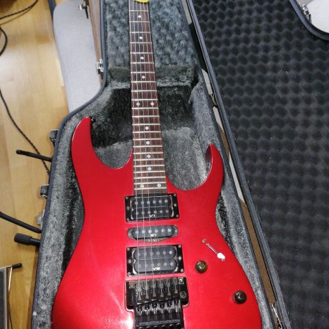 Ibanez Rg570 selges