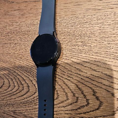 Galaxy Watch 6 + 2 års trygghetsavtale