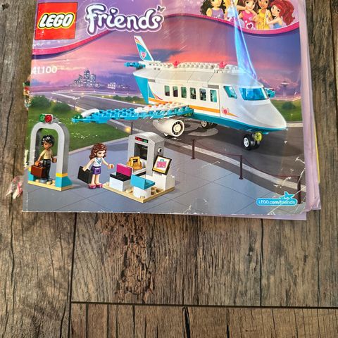 LEGO Friends 41100 Heartlakes Privatfly