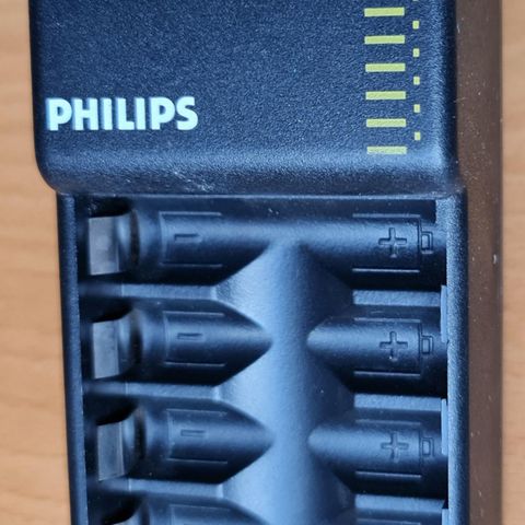 Phillips lader for NIMH batterier
