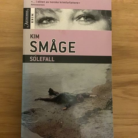 Pocketbok: Kim Småge, Solefall