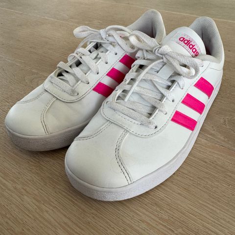 Adidas str 34