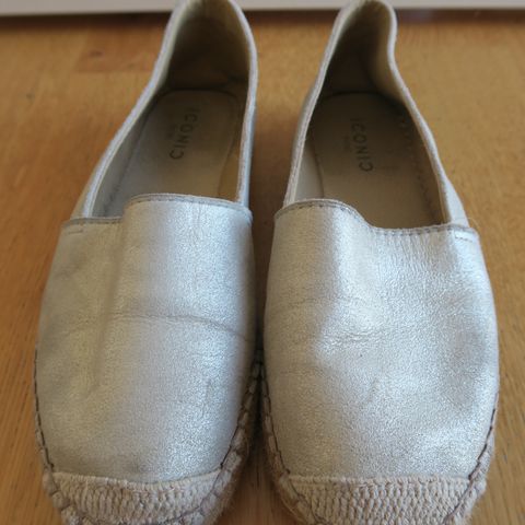 Beige Loafers/Espadrillos fra Iconic str.37