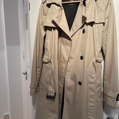 Coat fra mango, str M