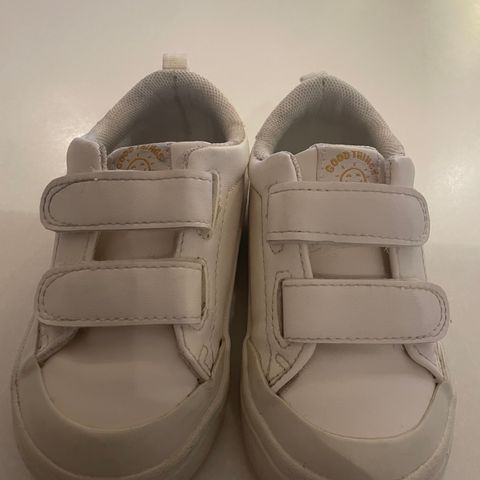 Sneakers fra HM! Kun 40kr! Str. 23!