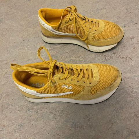 Fila sko str 39