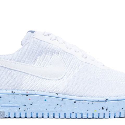 Nike air force 1 crater flyknit selges!