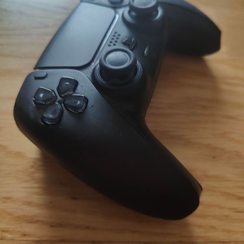 Playstation 5 kontroller