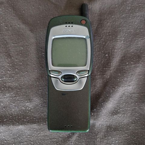 Nokia 7110