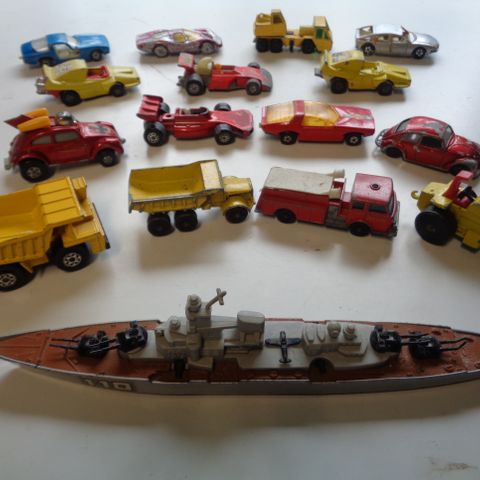 Gamle Matchbox Modeller.