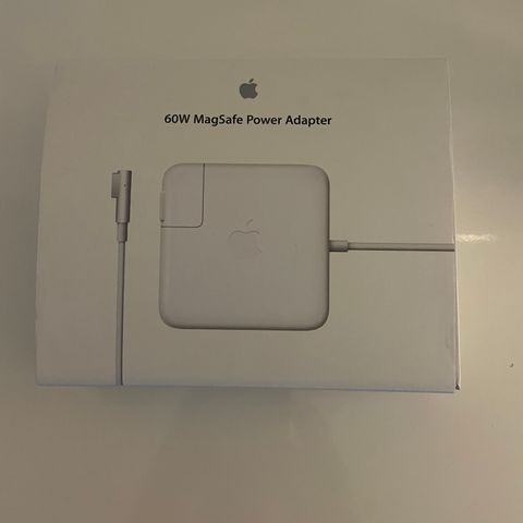 Apple 60W Magsafe Power Adapter