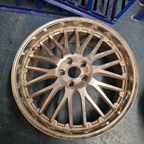 2 stykk Felger 19" selges