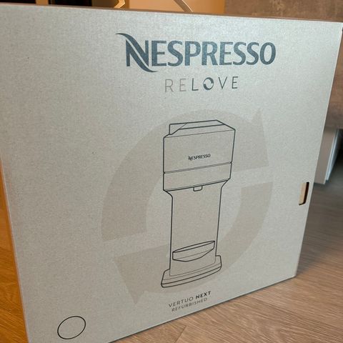 Nespresso Vertuo Next-Kaffemaskin Svart