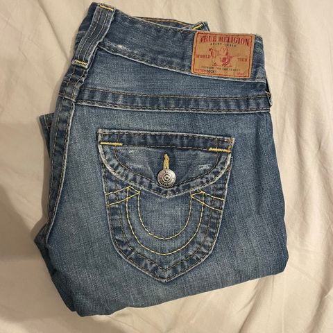 W25 true religion bootcut