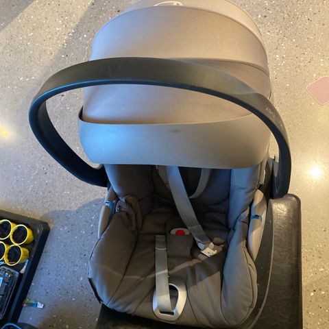 Cybex cloud bilstol