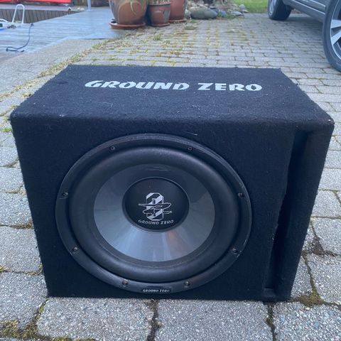 Ground Zero subwoofer