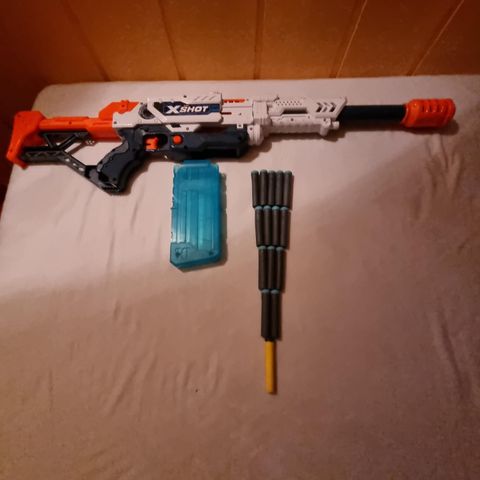 Nerf pistol