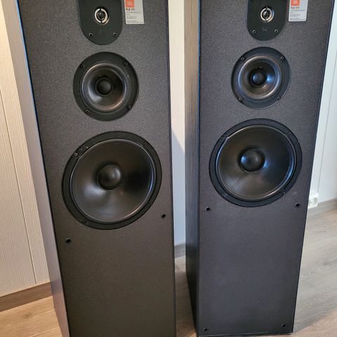 JBL TLX 171 gulv høyttalere selges