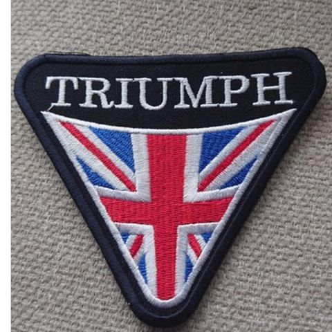 Triumph tøymerke selges