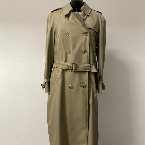 Burberry Trenchcoat med avtakbar for, str. M