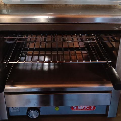 Bertos salamander grill