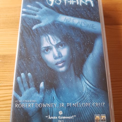 Gothika med Halle Berry Vhs