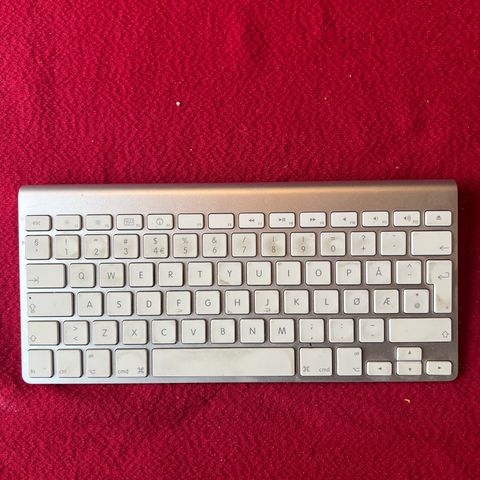 Apple Magic Keyboard 1 norsk layout