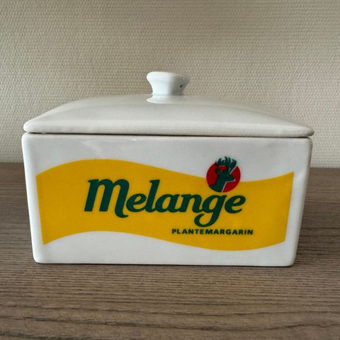 Melange margarin smørboks med lokk selges!  samleobjekt.