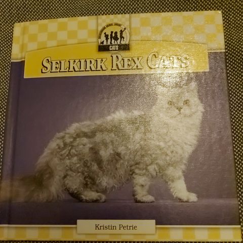 2 bøker om Selkirk Rex katter.