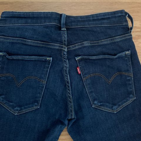 Levis bukse