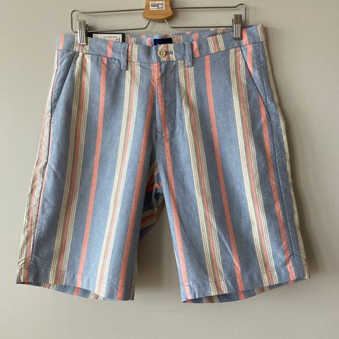 Helt ny Gant shorts str 33 med lapp