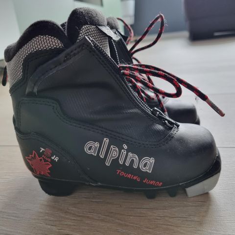 Alpina Touring Jr. Skisko str 26