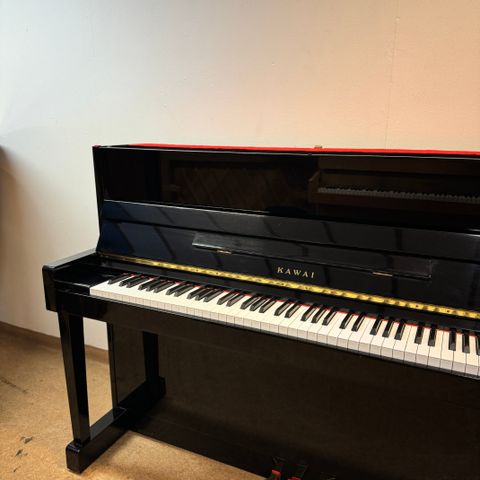 Sort, blankt, Kawai CX-5H Piano - frakt, stemming og krakk inkludert