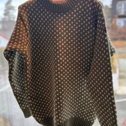 NORDSJØ WOOL SWEATER