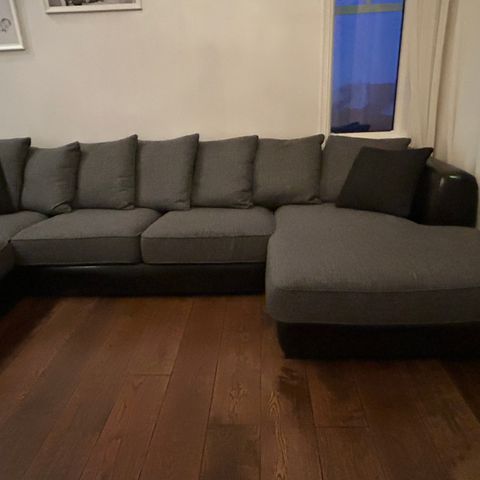 Boston sofa grå / sort
