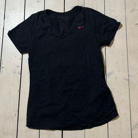 Nike t-skjorte