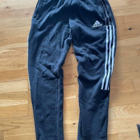 Adidas joggebukse